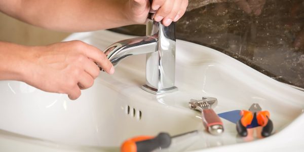 Como instalar uma torneira: aprenda já